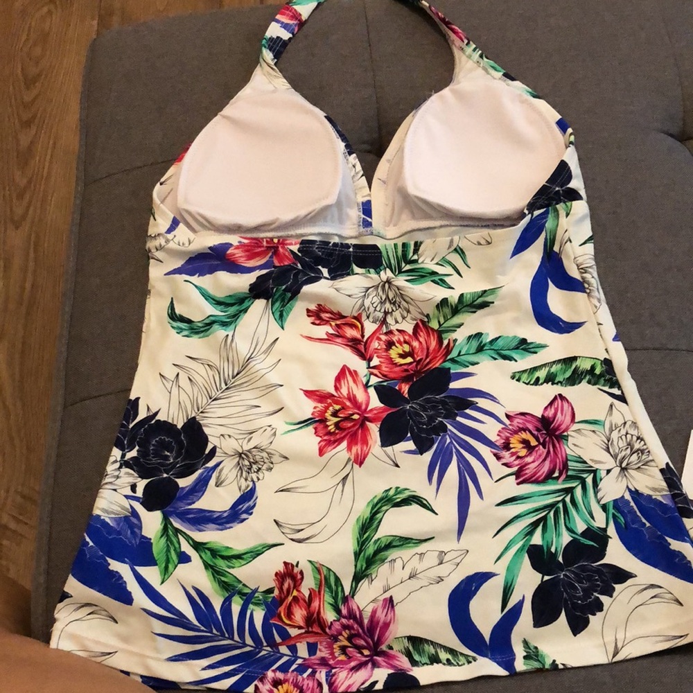 Tankini top - Picture 2 of 4